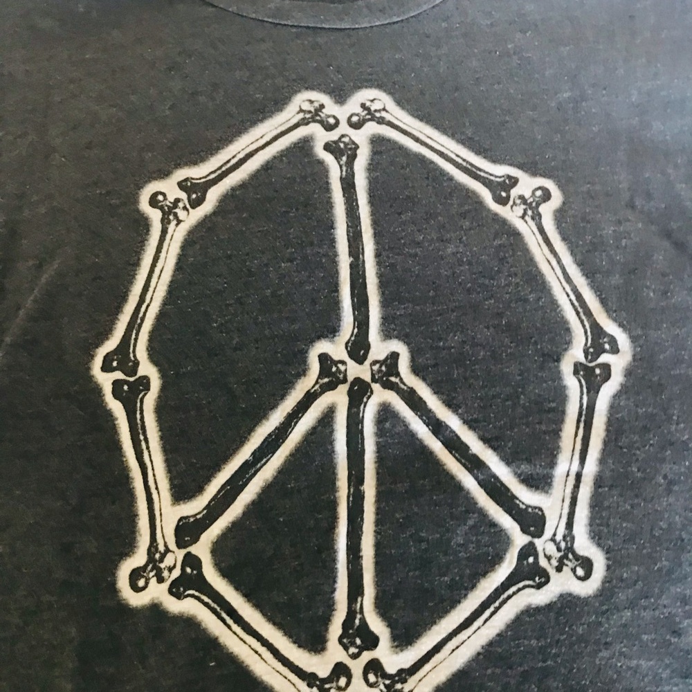 Hot Topic-Bones n Peace sign tee - Picture 3 of 4